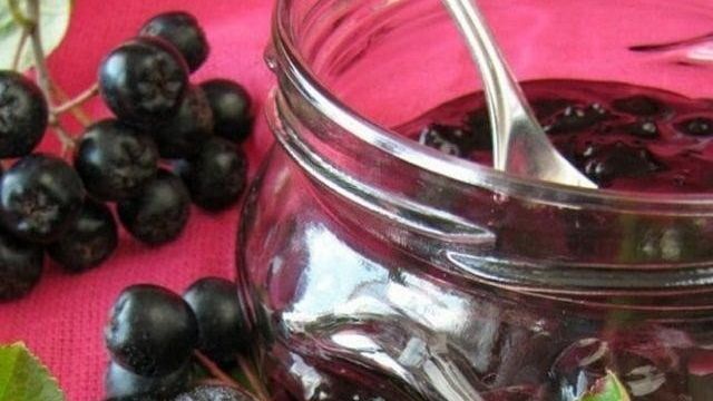 Рецепты черноплодной рябины на зиму