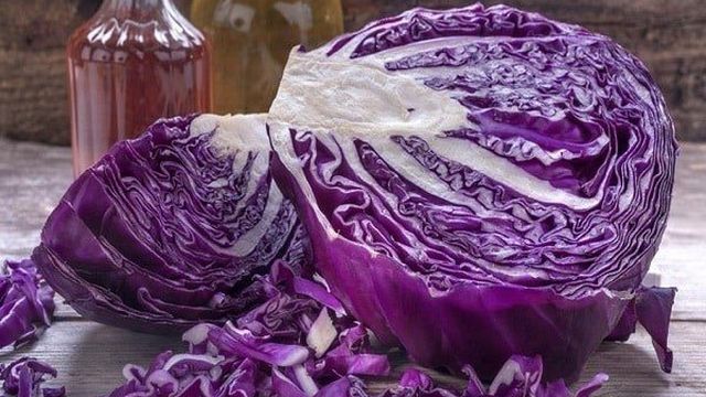 ТОП 10 рецептов быстрого приготовления маринованной краснокочанной капусты кусочками на зиму